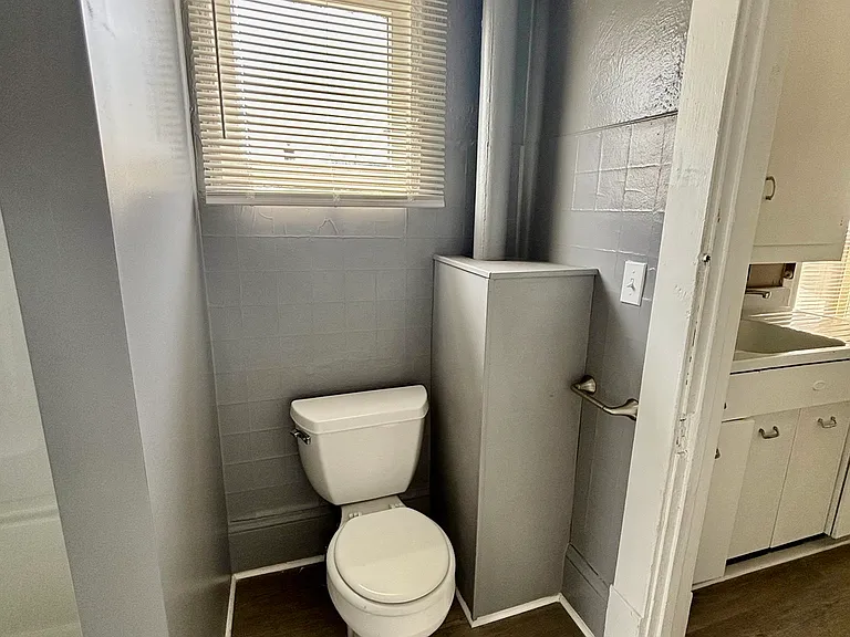 158 1/2 16th St NW #158-1/2 — Photo 3
