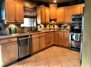8310 NW 46th St, Lauderhill, FL 33351