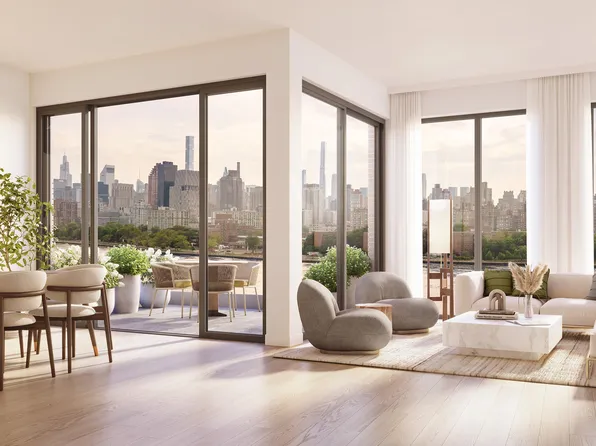 30-05 Vernon Boulevard image 1 of 11