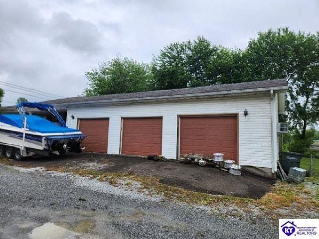 2nd image of 6701 S Wilson Rd