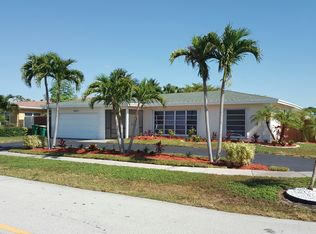 6821 NW 81st Pl, Tamarac, FL 33321
