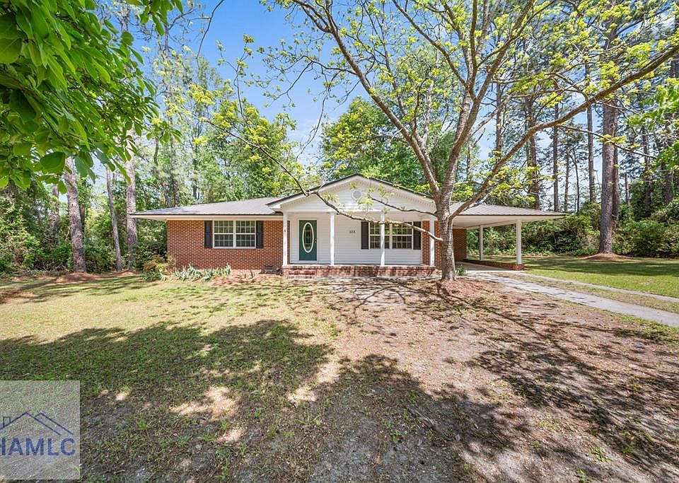 1st image of 103 Forest Rd
