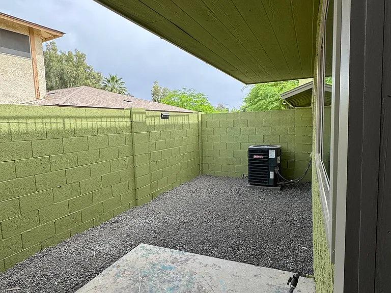 8130 N 33rd Dr #2 — Photo 6