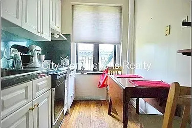 Rented by City Connections Realty