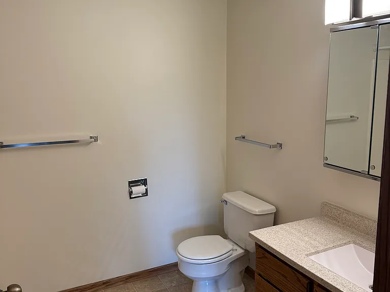1303 River Ridge Rd — Photo 2