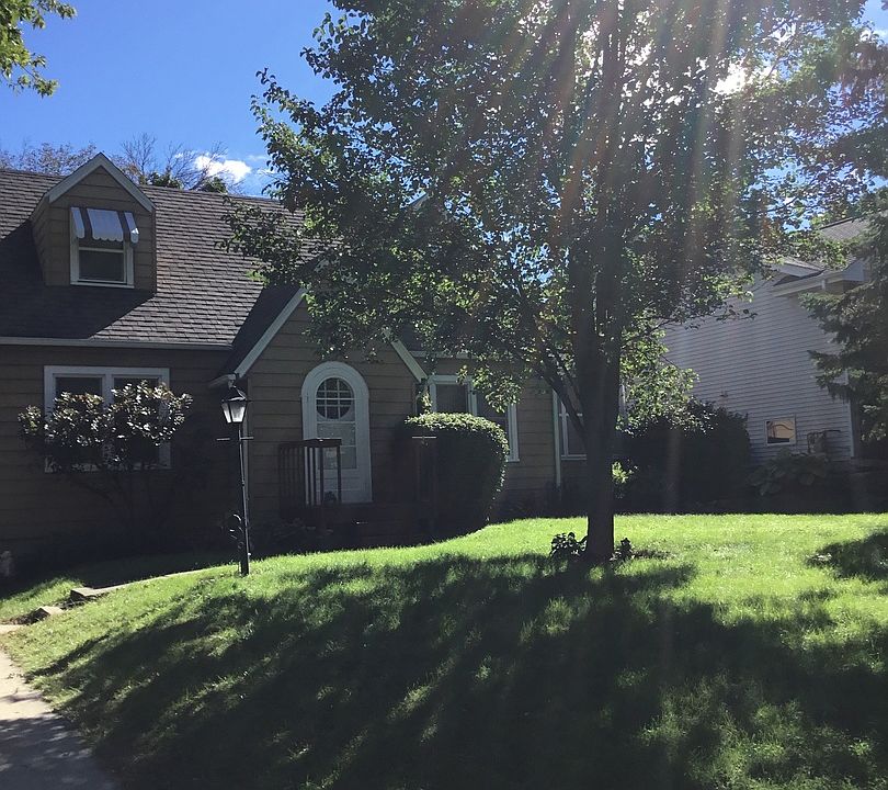 1st image of 311 Dawn Ave