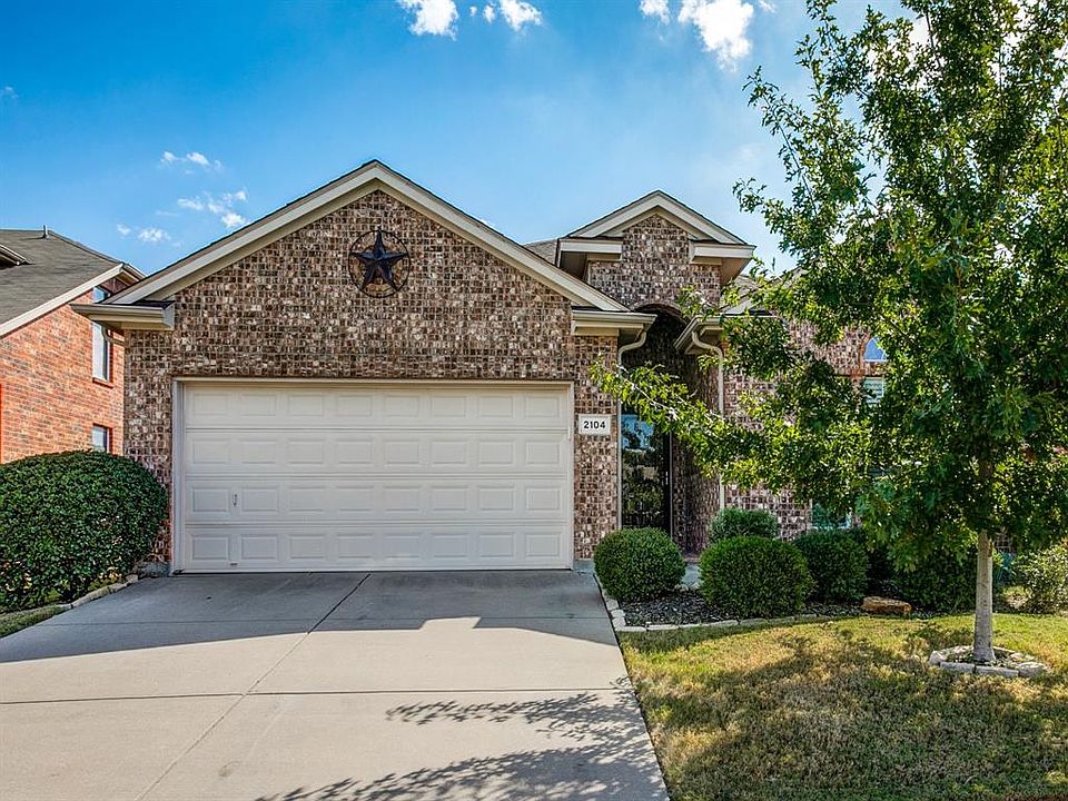 1st image of 2104 Haylee Dr