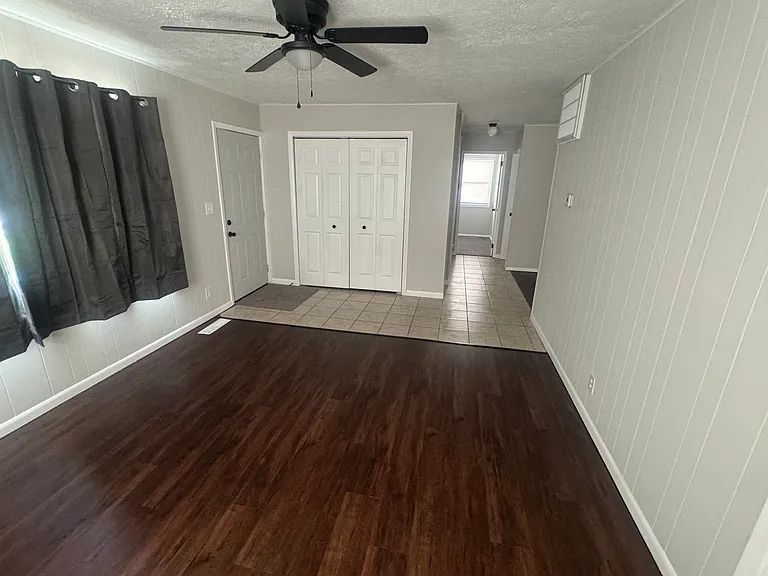 1932 Black Ave — Photo 4