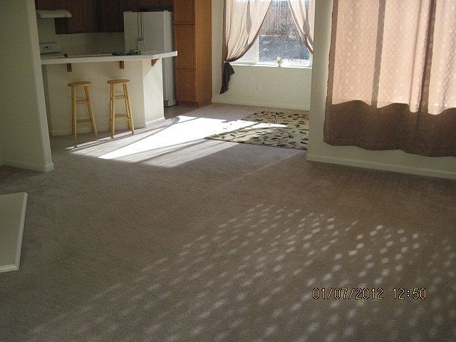 2nd image of 139 Hazelnut Dr