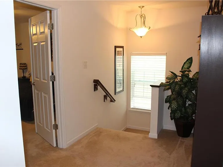 2636 Grover Crossing Way — Photo 11