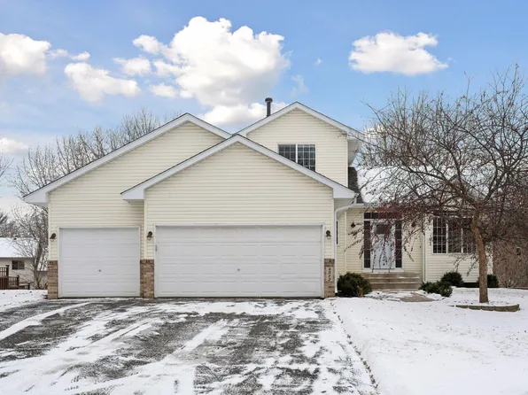 4512 Medley Ln NE, Saint Michael, MN 55376