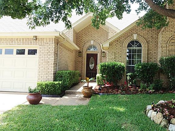 2nd image of 3709 Ashford Dr