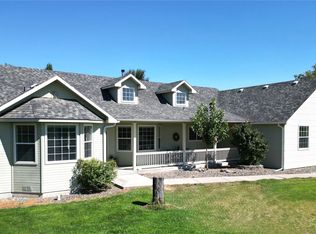 3653 Selah Loop Rd, Selah, WA 98942