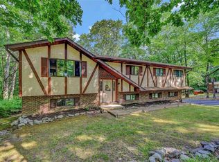 317 Remington Rd, East Stroudsburg, PA 18301