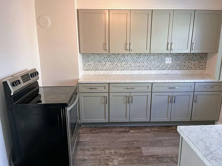 134 Hamilton Dr #2 — Photo 2