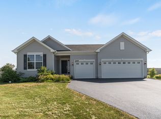 2164 Tremont Ave, Yorkville, IL 60560