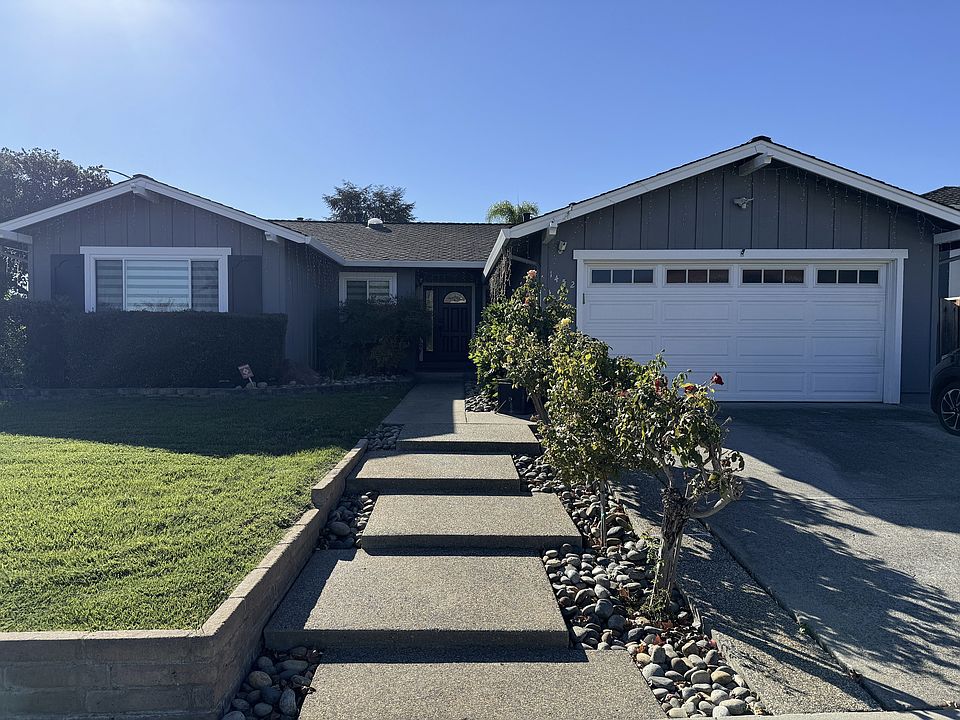 1st image of 1452 Luning Dr