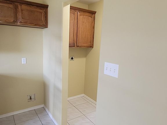 5th image of 3809 Orchid Ave