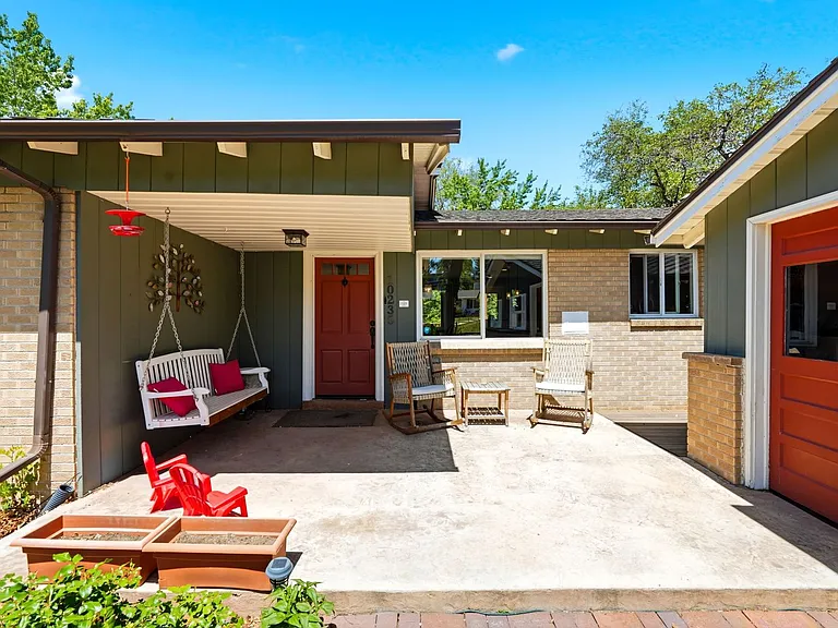 10235 W 33rd Ave — Photo 3