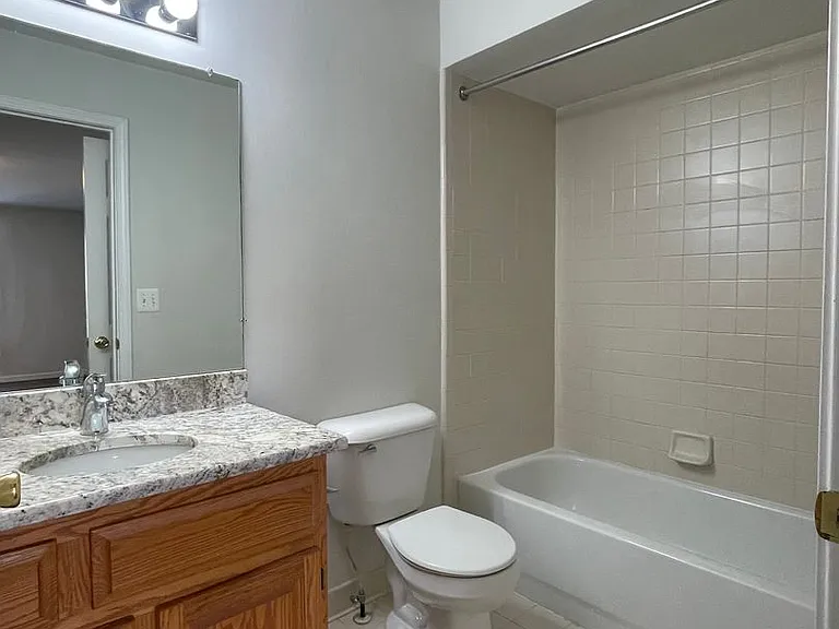 8170 W Annsbury Cir #10 — Photo 15