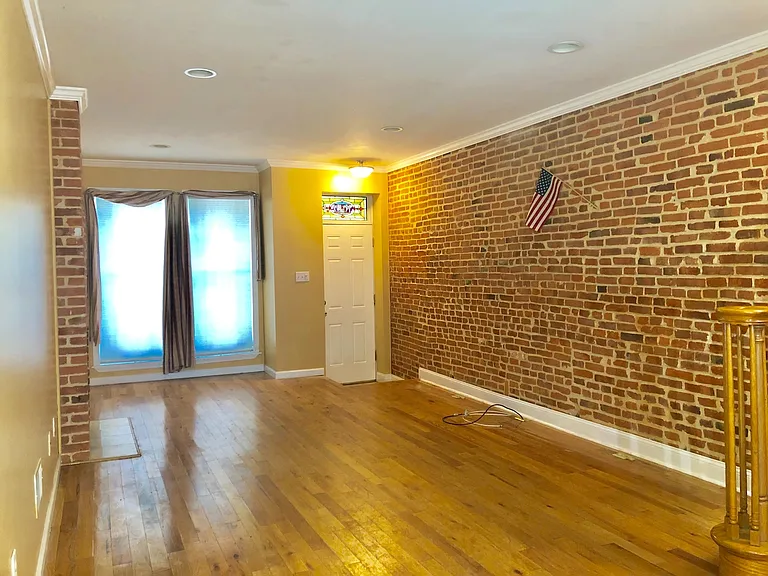 1619 Belt St — Photo 5