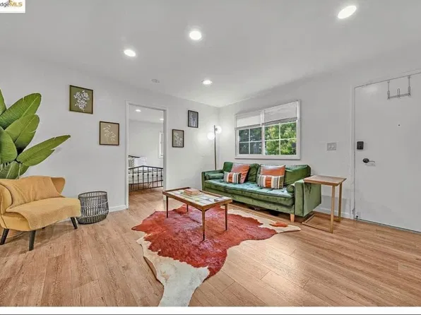 2162 35th Ave, Oakland, CA 94601