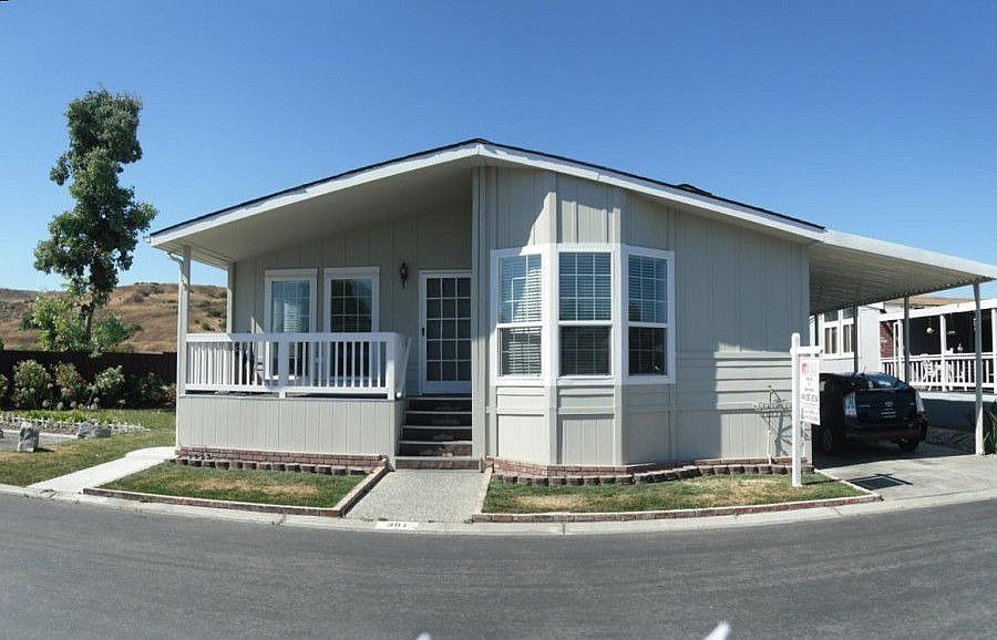 1st image of 391 Chateau La Salle Dr #391