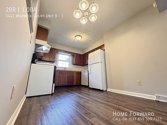 5th image of 3441 Warwick Ct Unit A-1