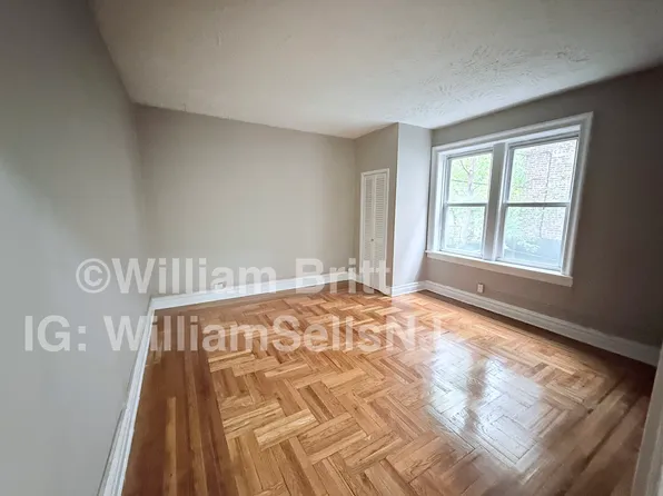 259 Grant Avenue image 12 of 21