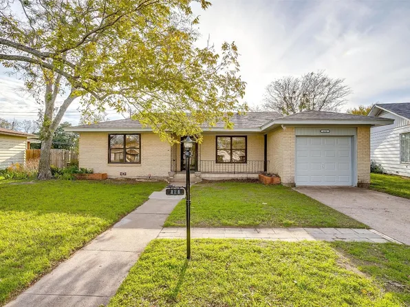 428 Live Oak Ln, Weatherford, TX 76086