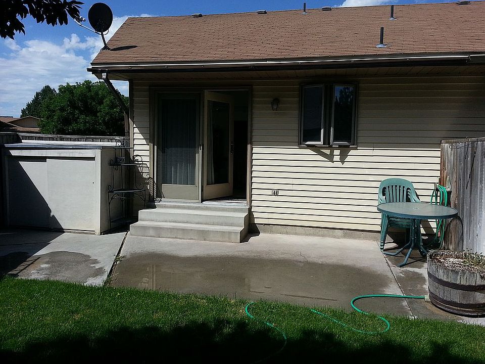 2nd image of 2321 Henryanna Ave