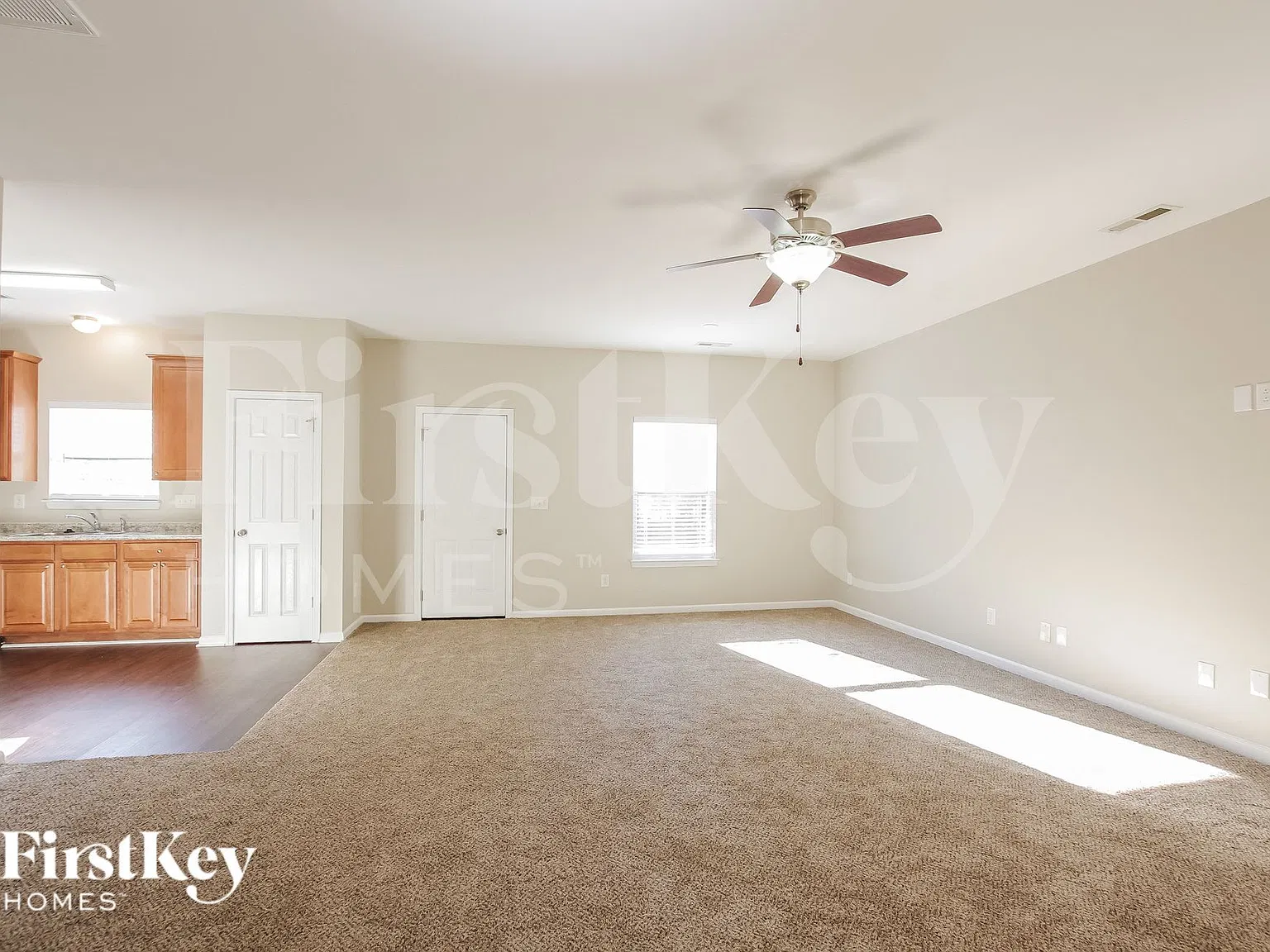 4 bed, 2.5 bath, 2083 sqft, $2,655 — Photo 2