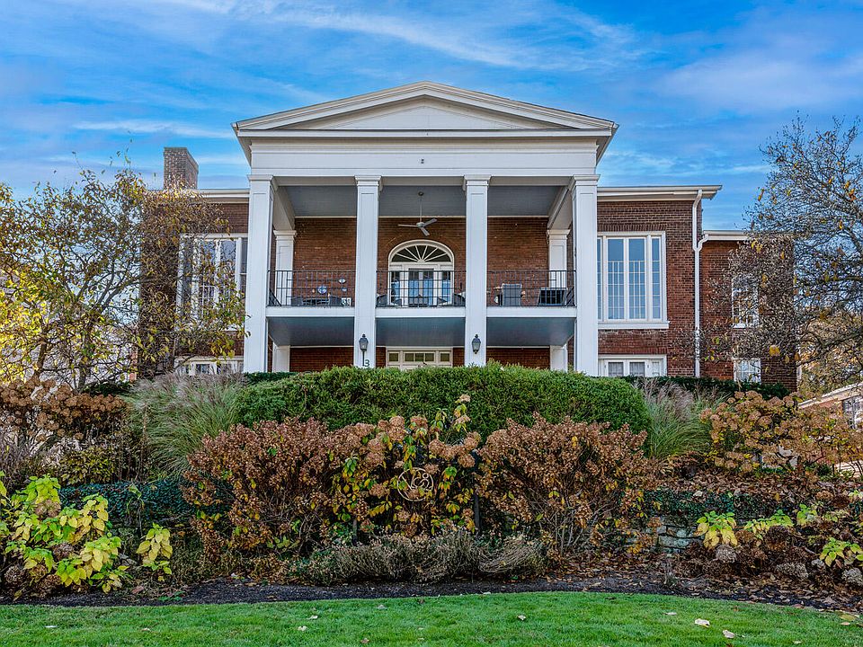 321 Riverside Dr #201, Covington, KY 41011 | Zillow