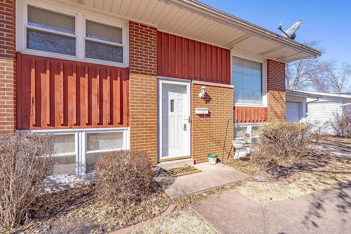 Building Photo - 1931 Dalehaven Dr