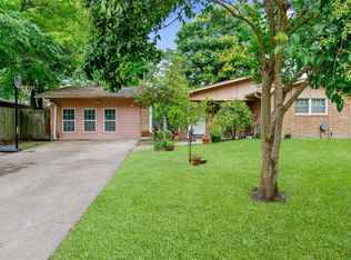 7018 Leader St, Houston, TX 77074