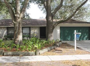 1313 Oakcrest Dr, Brandon, FL 33510