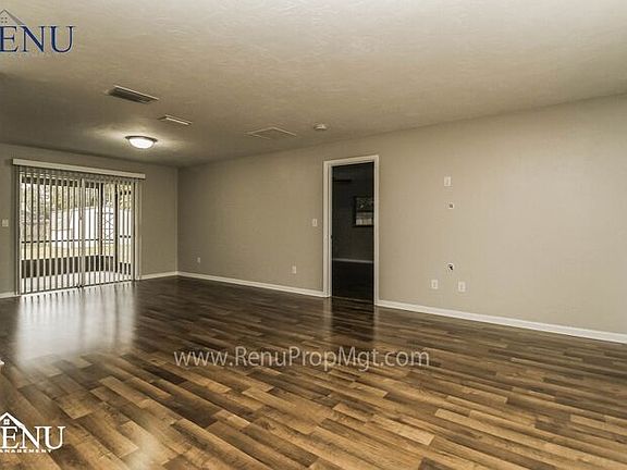 5th image of 775 Elwood St