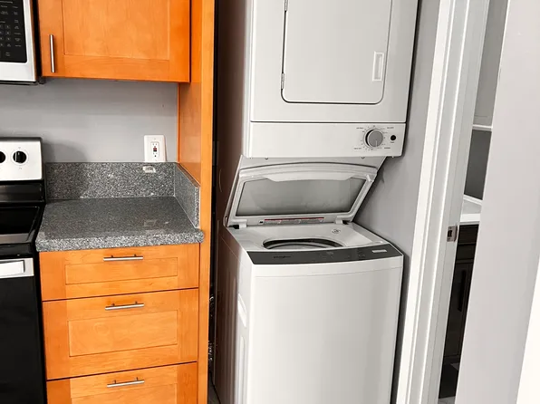 10503 Woodley Ave, Granada Hills, CA 91344