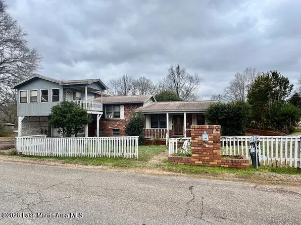 446 Woodyard St, Dadeville, AL 36853