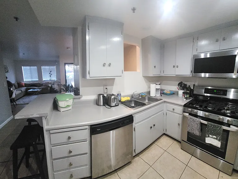 1239 Foothill Blvd #205 — Photo 8