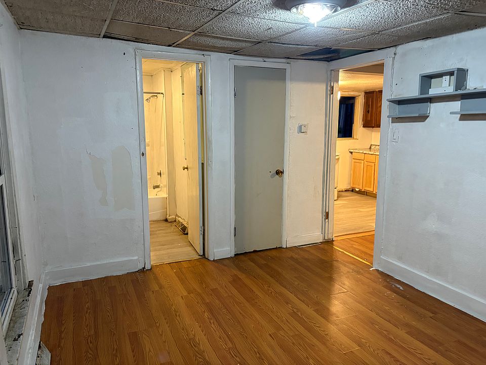 1st image of 116 Woodland Ave #2