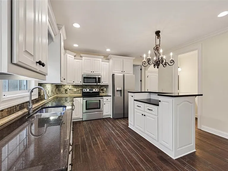 841-A Denzil Ave #A — Photo 16