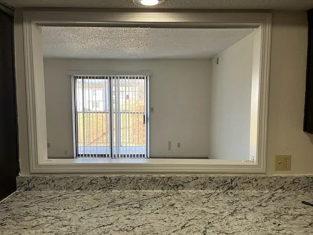 Tiblow Village Apartments — Photo 33