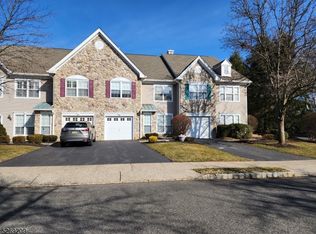 52 Dorchester Dr, Basking Ridge, NJ 07920