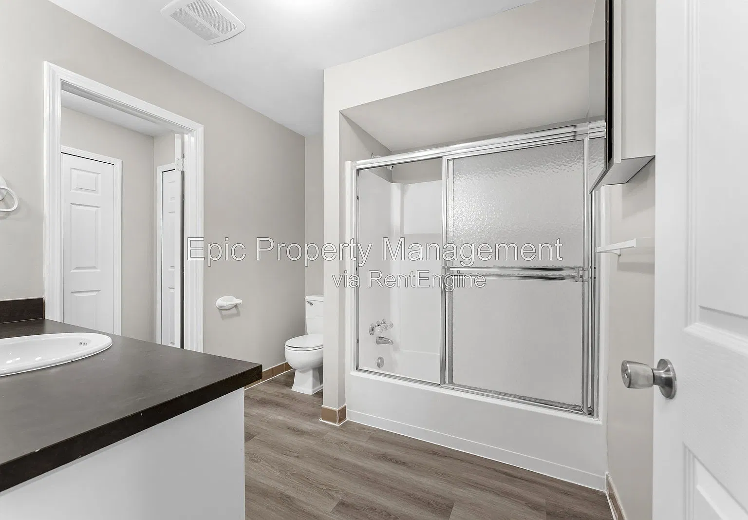 2 bed, 1.0 bath, $1,595 — Photo 3