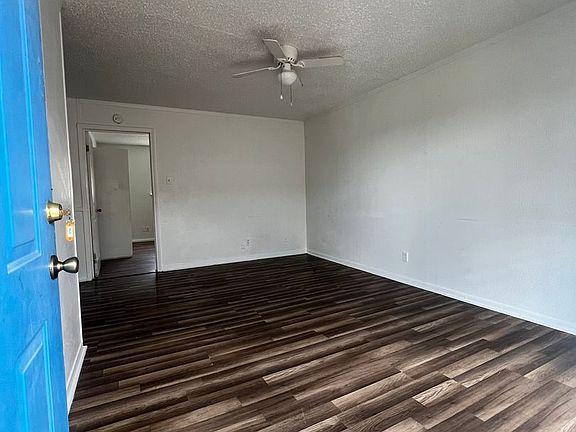 3rd image of 908 Adams Ave #216