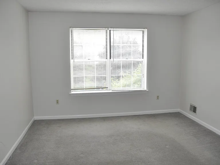5 Bernards Rd #36 — Photo 2