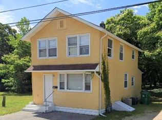 29 Center St, South Toms River, NJ 08757