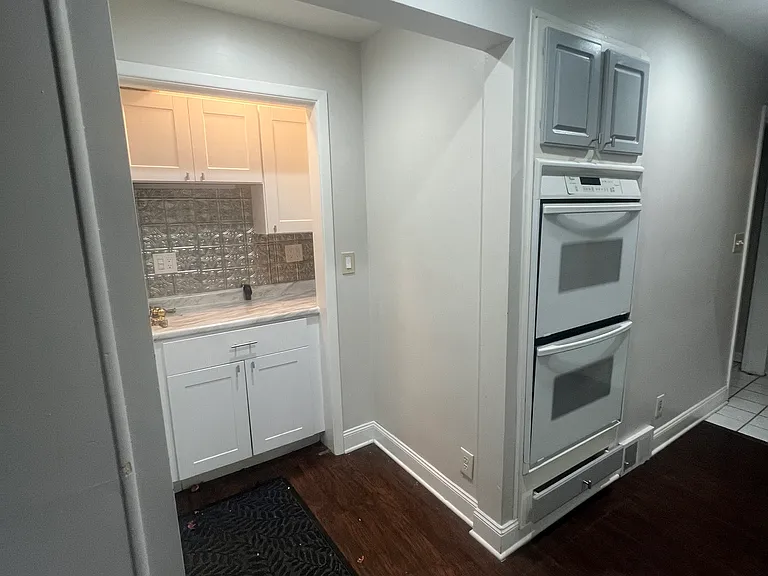 3634 Runnymede Blvd — Photo 18