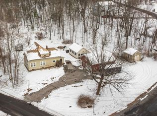 46 Noyes Rd, Londonderry, NH 03053